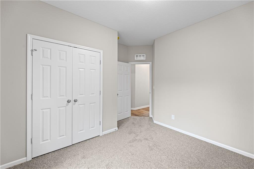 121 S Cedar Street Property Photo 23