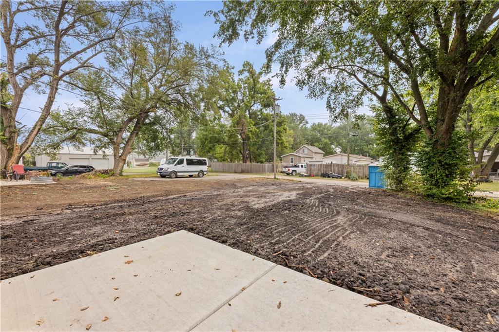 121 S Cedar Street Property Photo 30