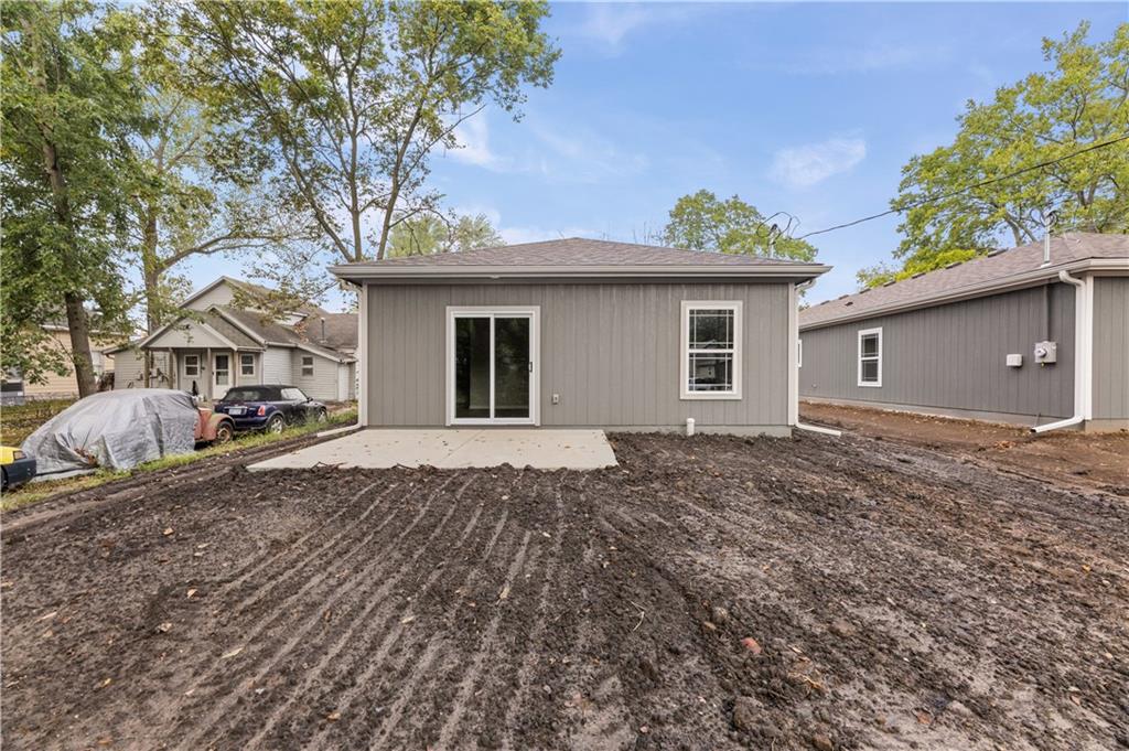 121 S Cedar Street Property Photo 33