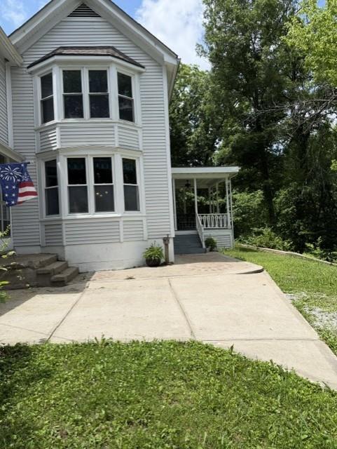 25003 E Blue Mills Road Property Photo 2
