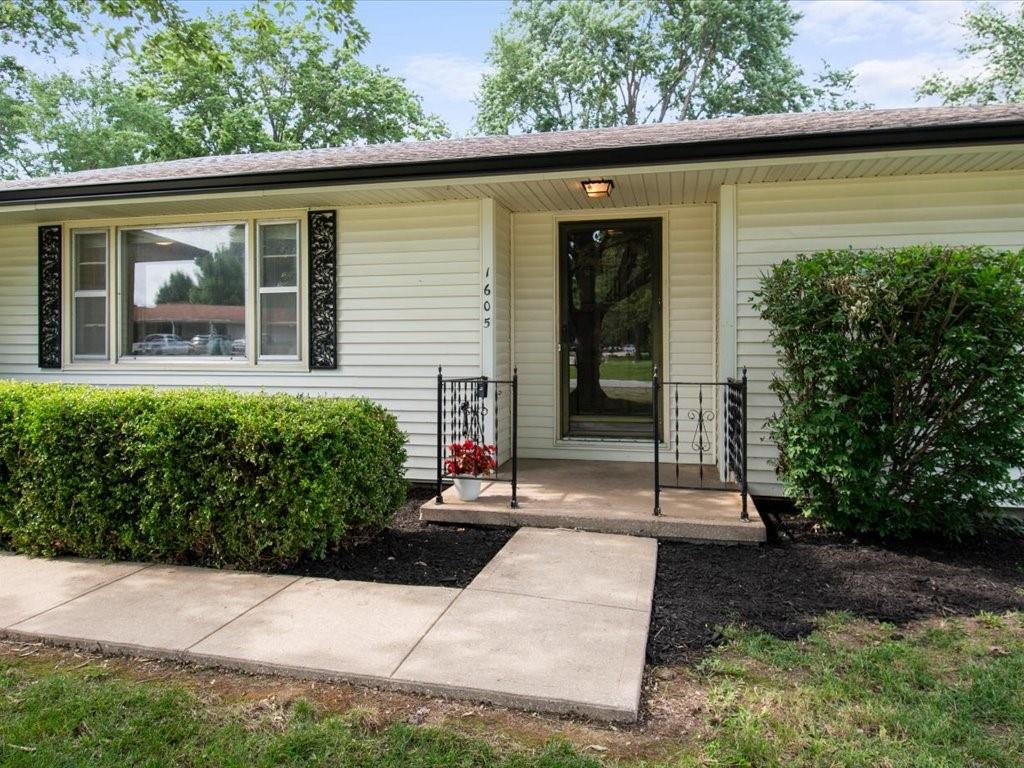 1605 E Franklin Street Property Photo 3