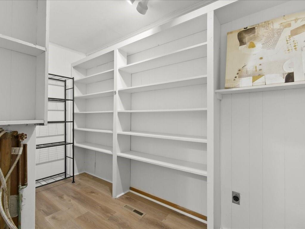 1605 E Franklin Street Property Photo 13