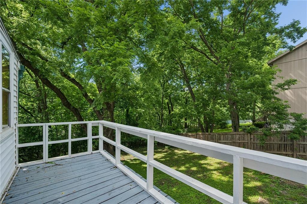 400 West Street Property Photo 33