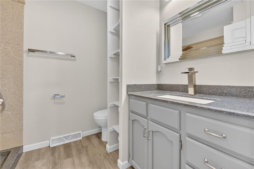 7743 Se Fred Evans Road Property Photo 33