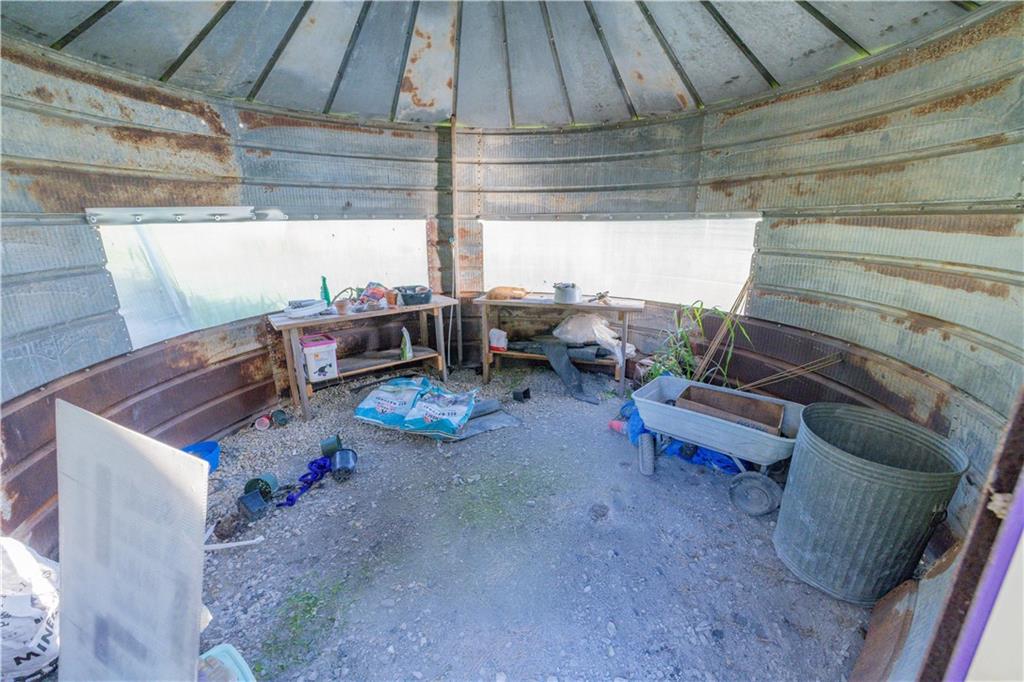 7165 Gibbs Road Property Photo 10
