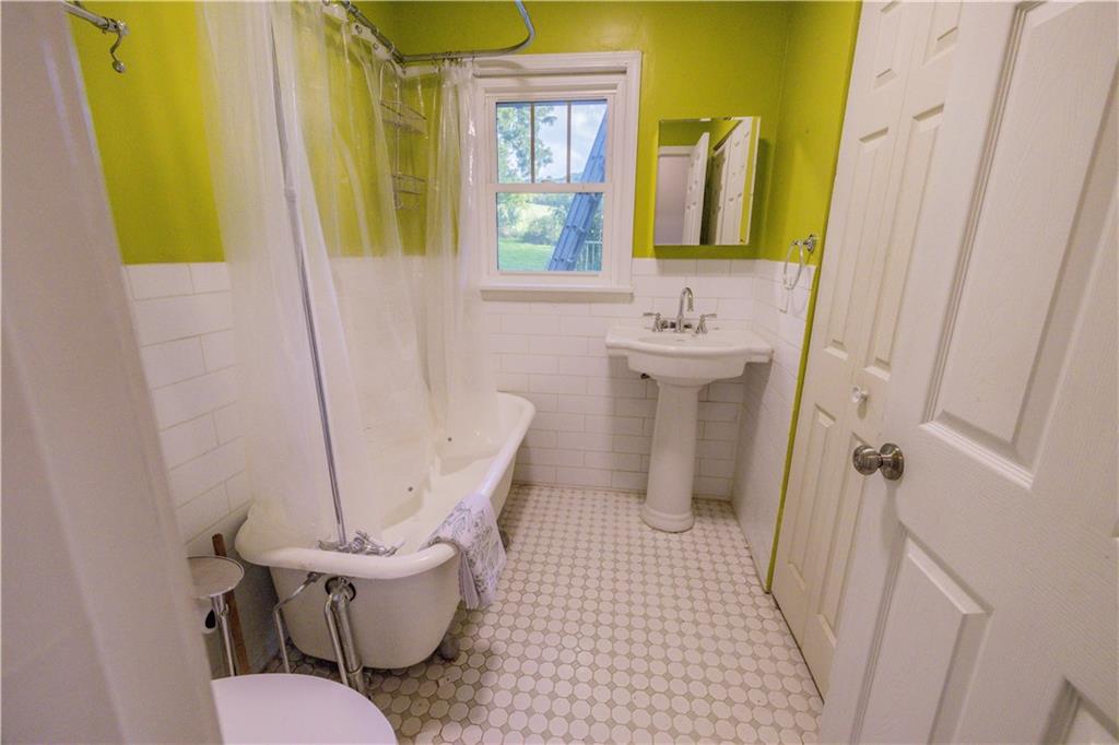 7165 Gibbs Road Property Photo 16