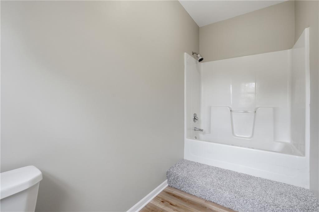 12104 E 78th Terrace Property Photo 16