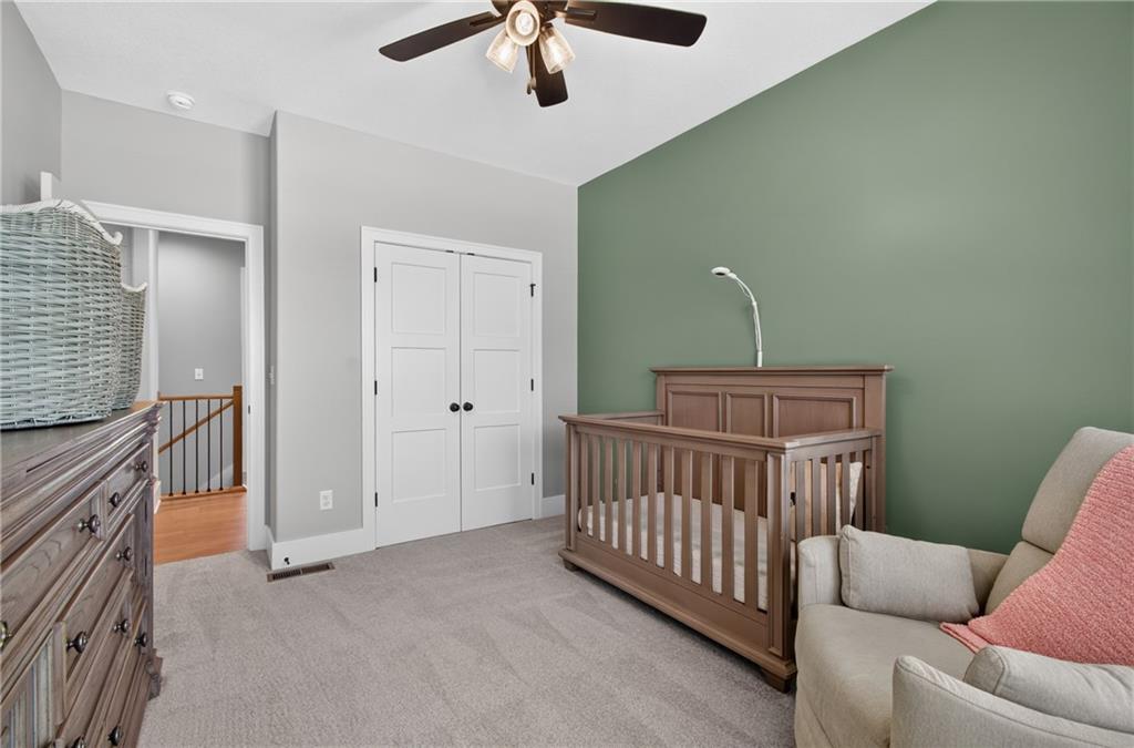 4021 Ne Sagamore Drive Property Photo 32
