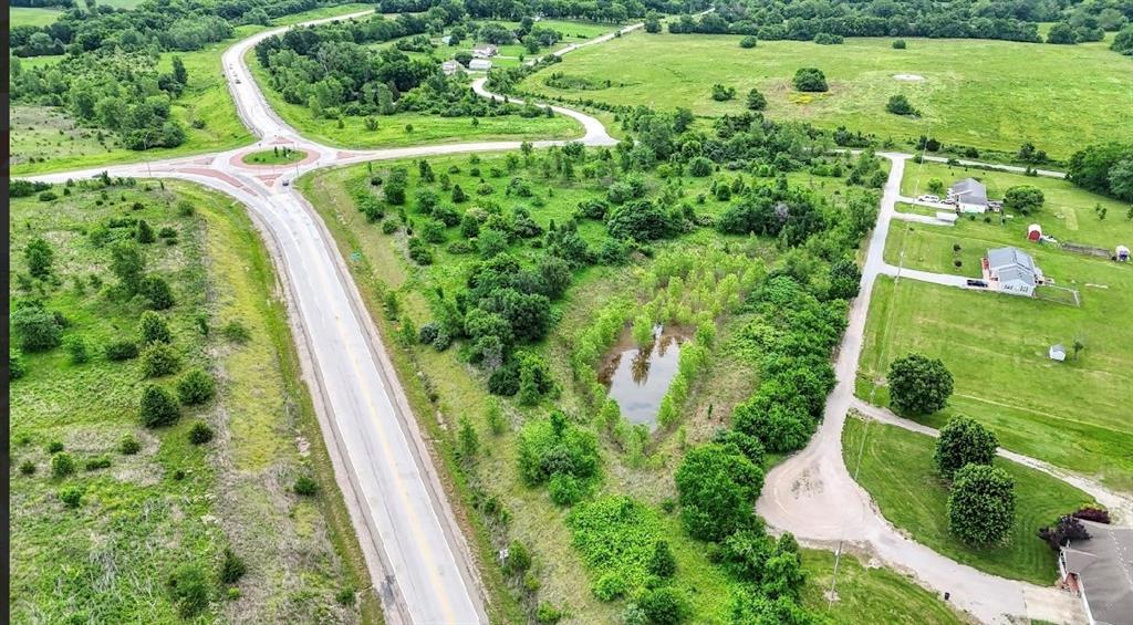 R-13 Highway Property Photo 3