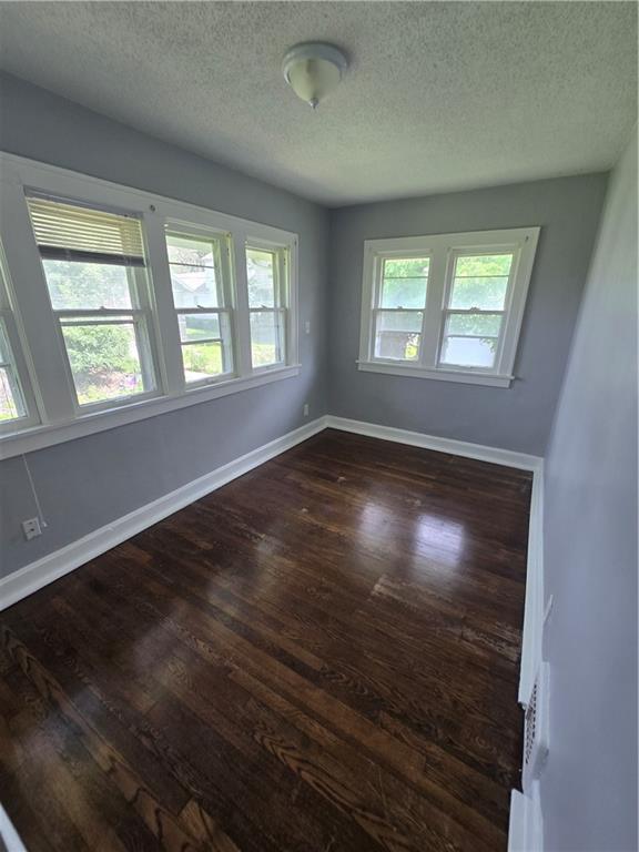 5341 Wayne Avenue Property Photo 3