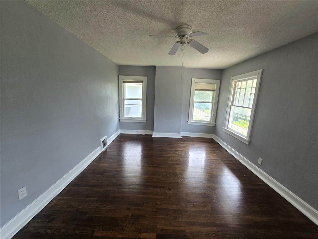 5341 Wayne Avenue Property Photo 7