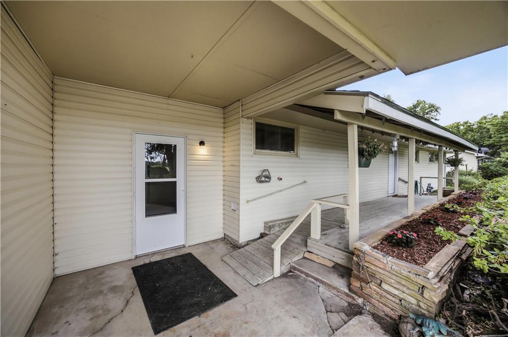 1116 N 3rd Street Property Photo 6
