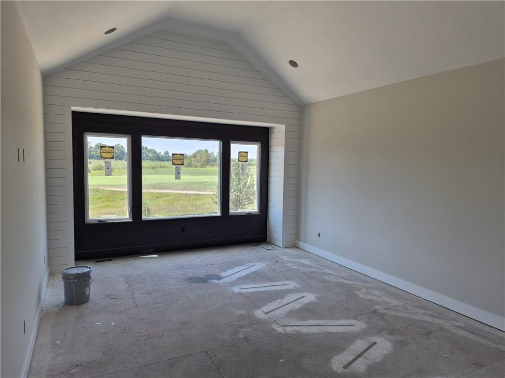 4410 Tee Box Drive Property Photo 15