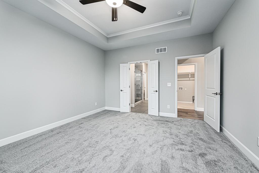 15601 Austin Court Property Photo 12