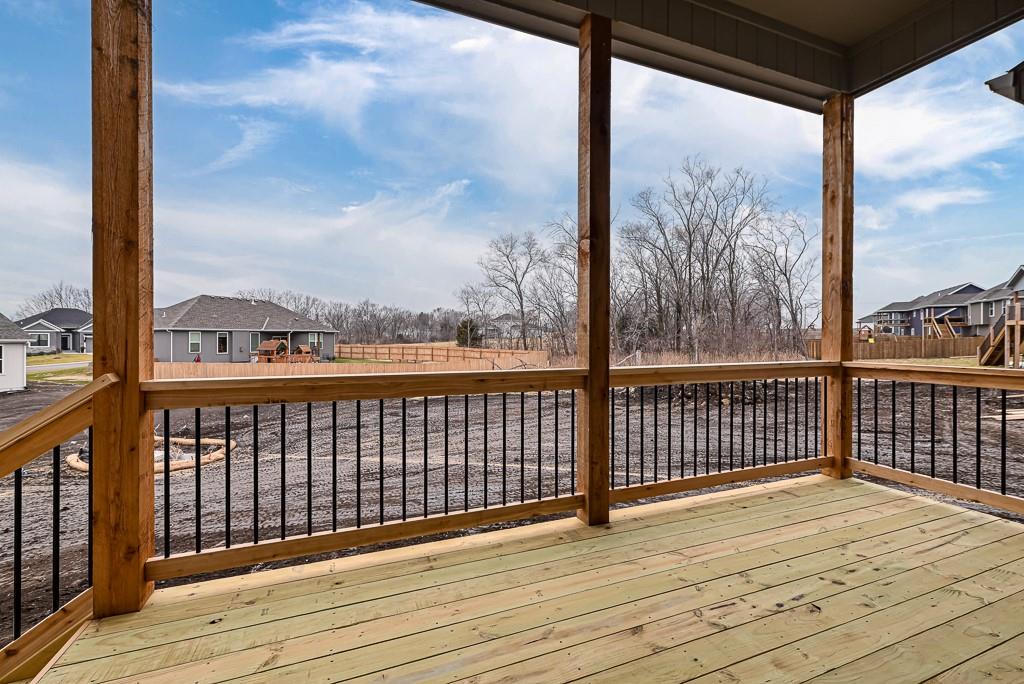 15601 Austin Court Property Photo 28