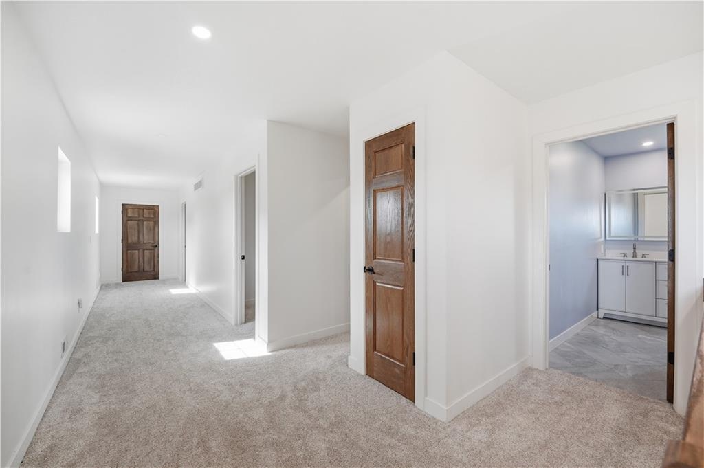 2480 Clark Road Property Photo 34