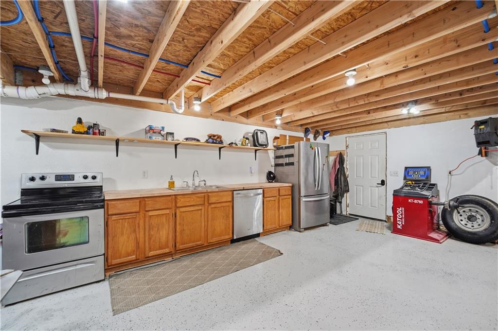2480 Clark Road Property Photo 65