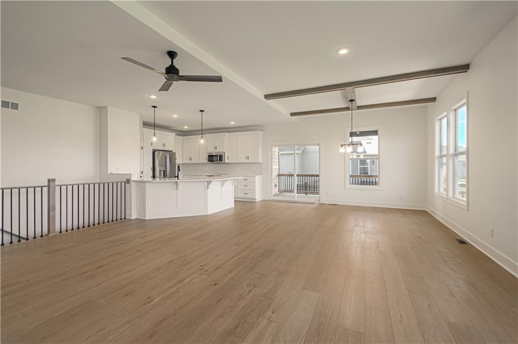 7604 N Gower Avenue Property Photo 6