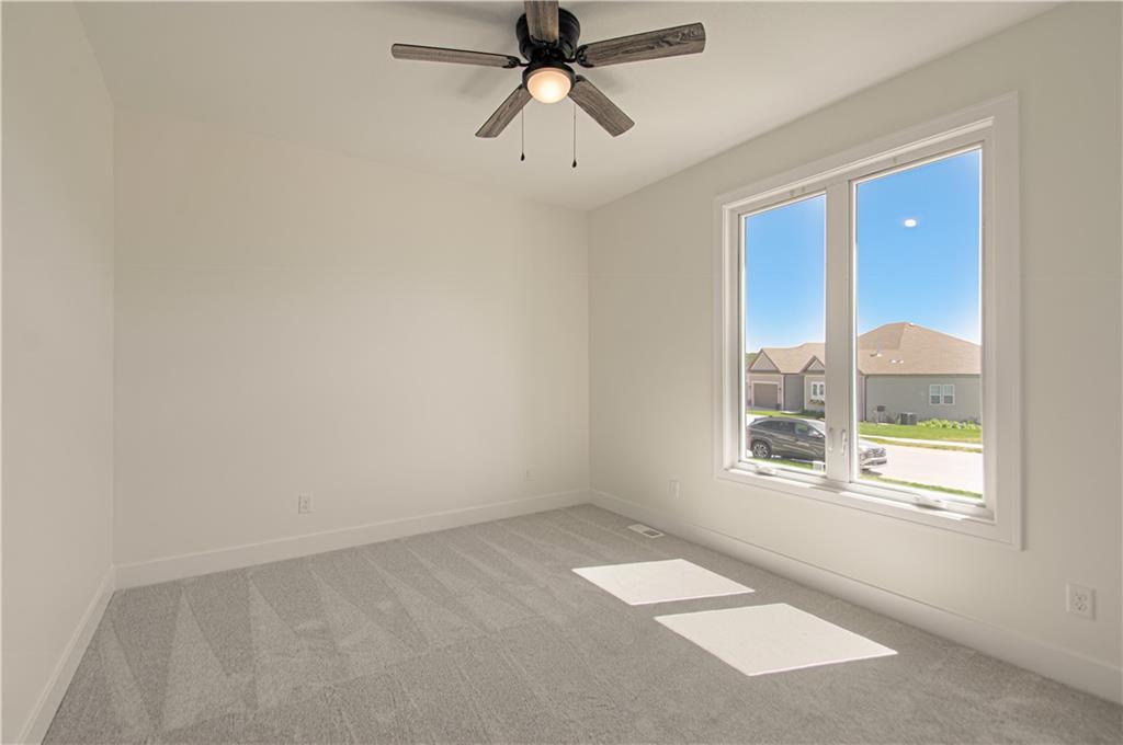 7604 N Gower Avenue Property Photo 20