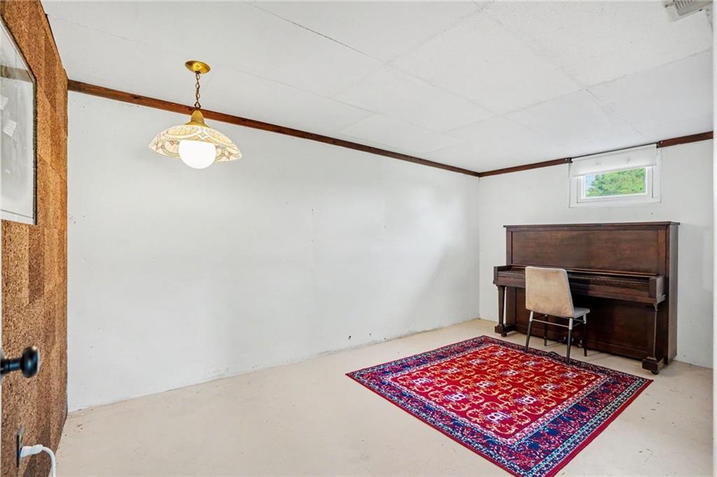 440 W Ruth Ewing Road Property Photo 12