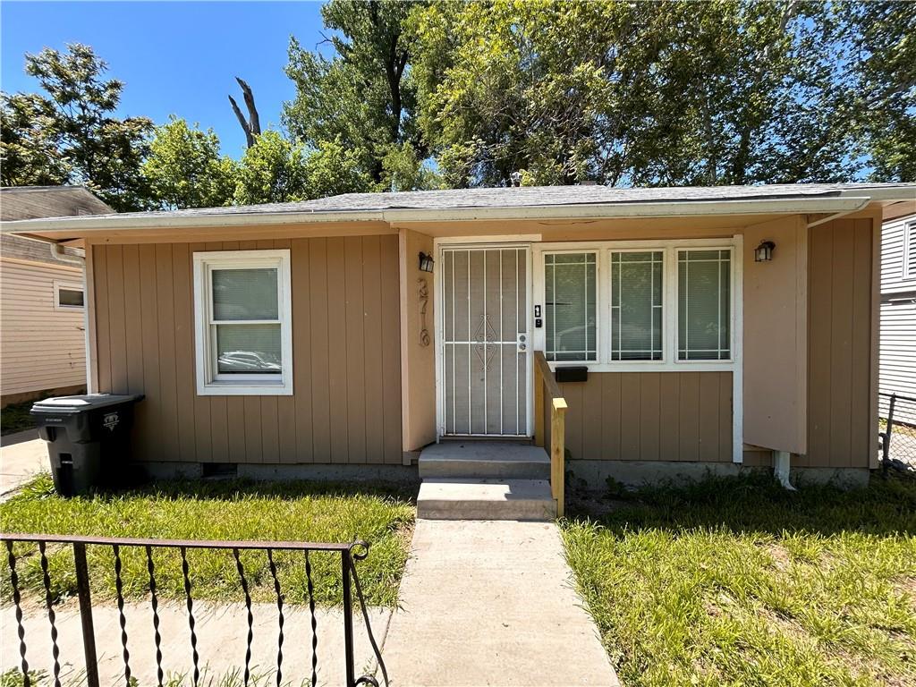 3716 Mersington Avenue Property Photo 1
