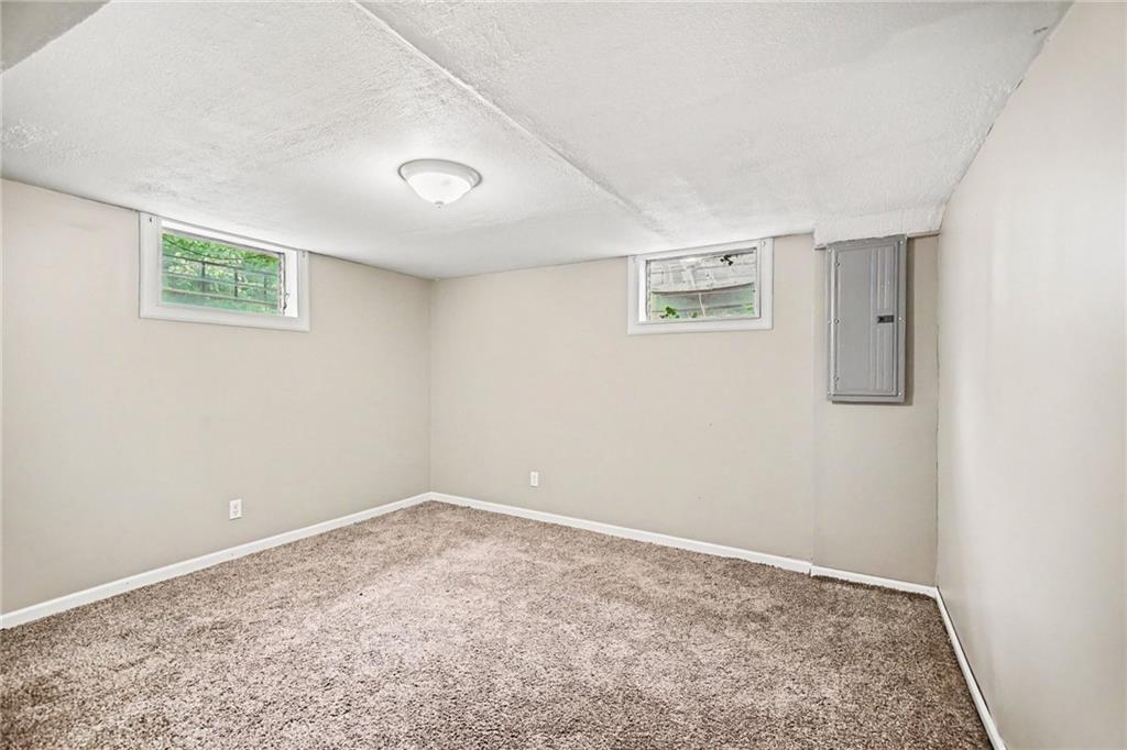 6000 E 152nd Street Property Photo 11