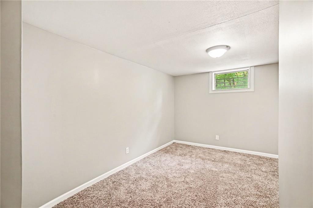 6000 E 152nd Street Property Photo 13