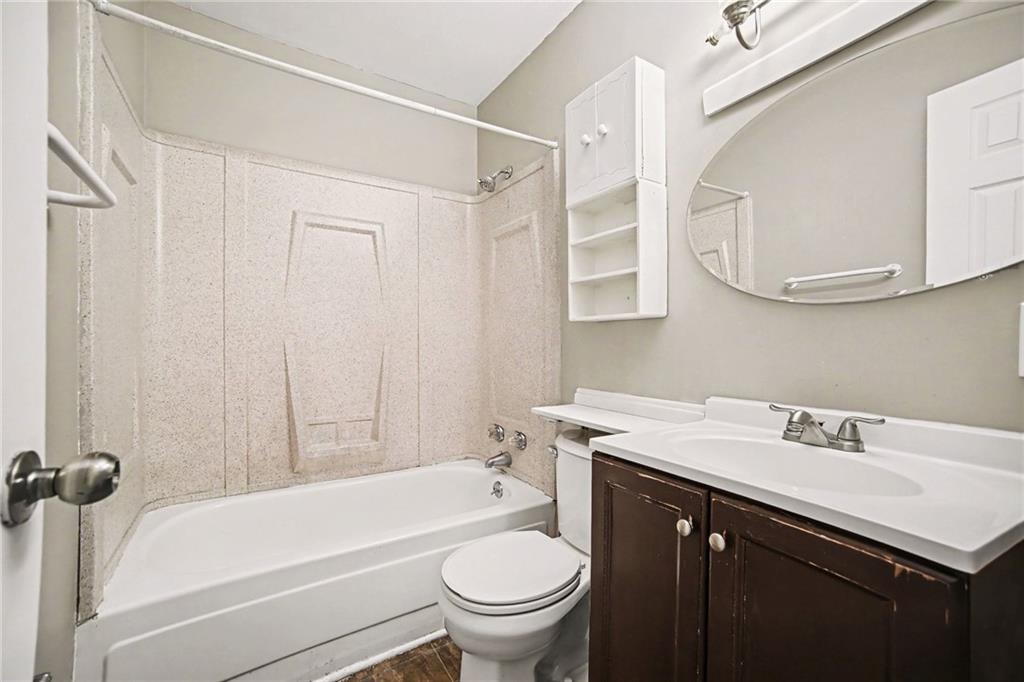 6000 E 152nd Street Property Photo 18