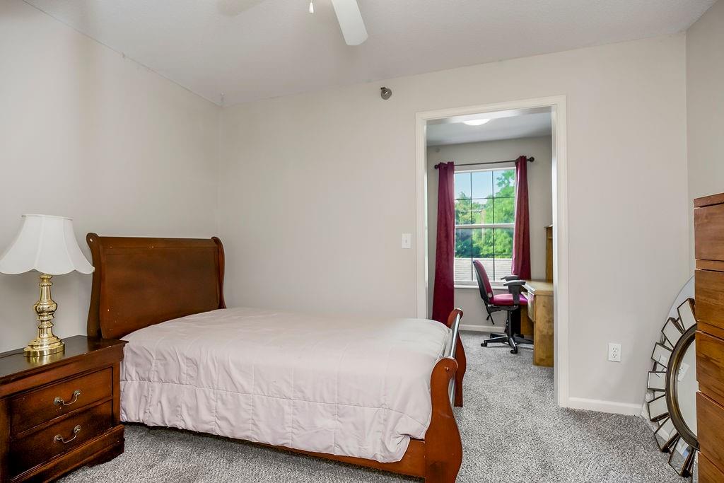 2305 Ne 68th Street Property Photo 10
