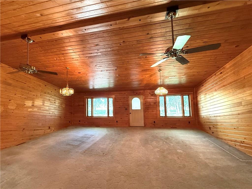 21004 Danube Road Property Photo 7
