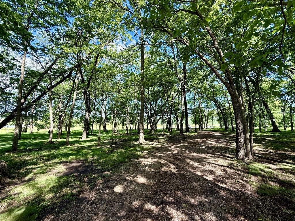 21004 Danube Road Property Photo 26