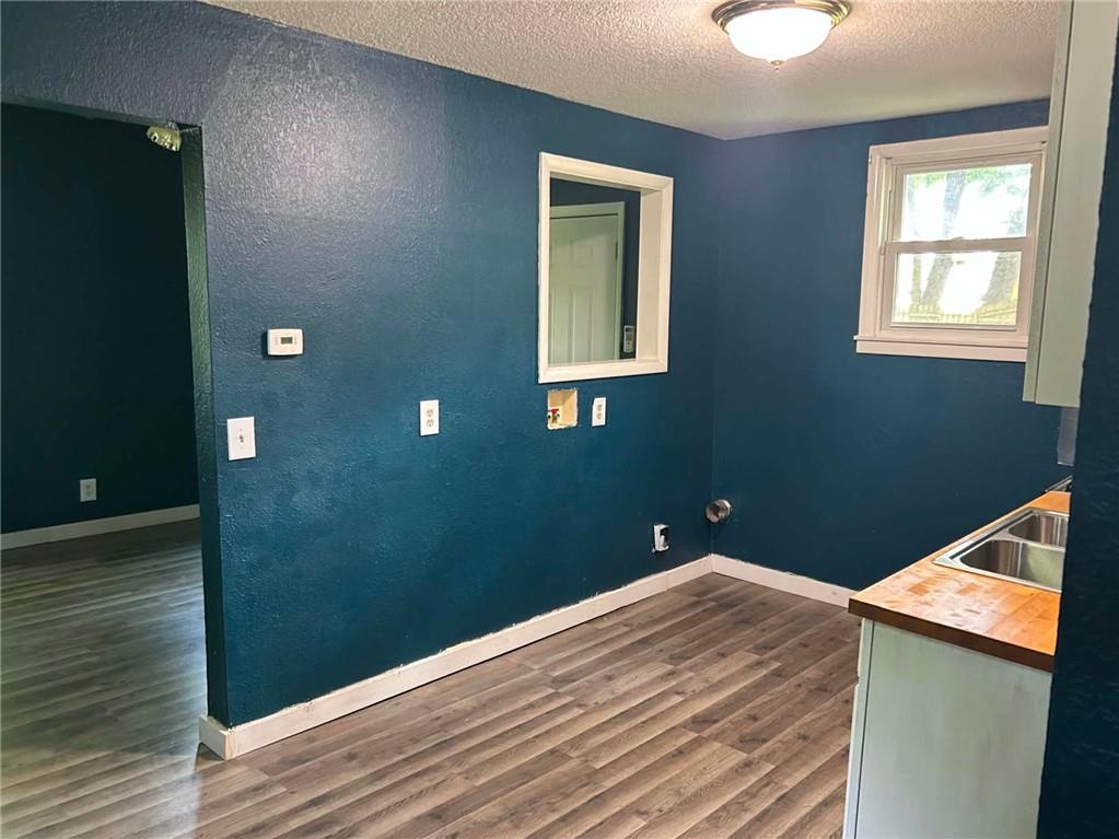 719 S Walnut Street Property Photo 6