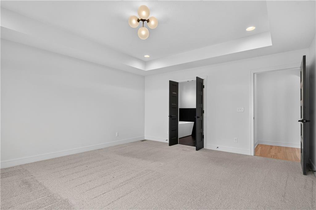 12318 W 169th Terrace Property Photo 29
