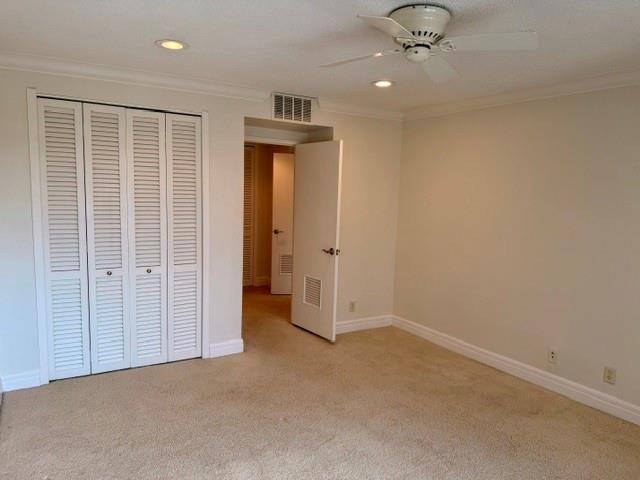 4545 Wornall Road Property Photo 10