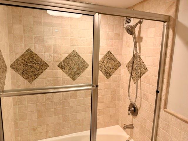 4545 Wornall Road Property Photo 13
