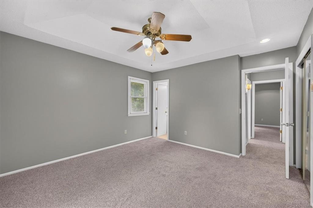 8107 Noland Road Property Photo 5