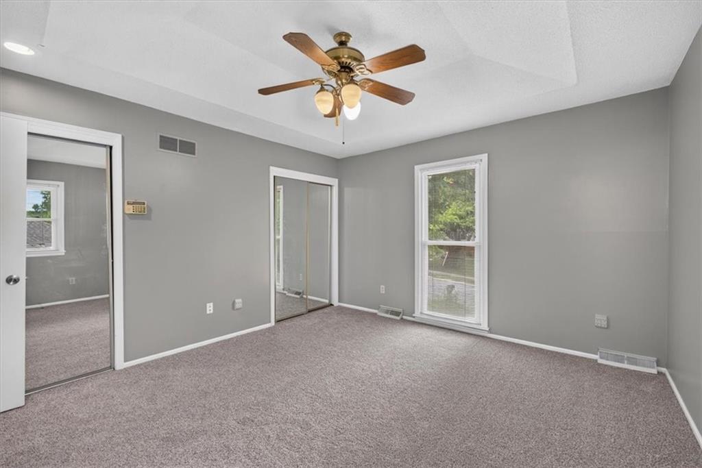8107 Noland Road Property Photo 25
