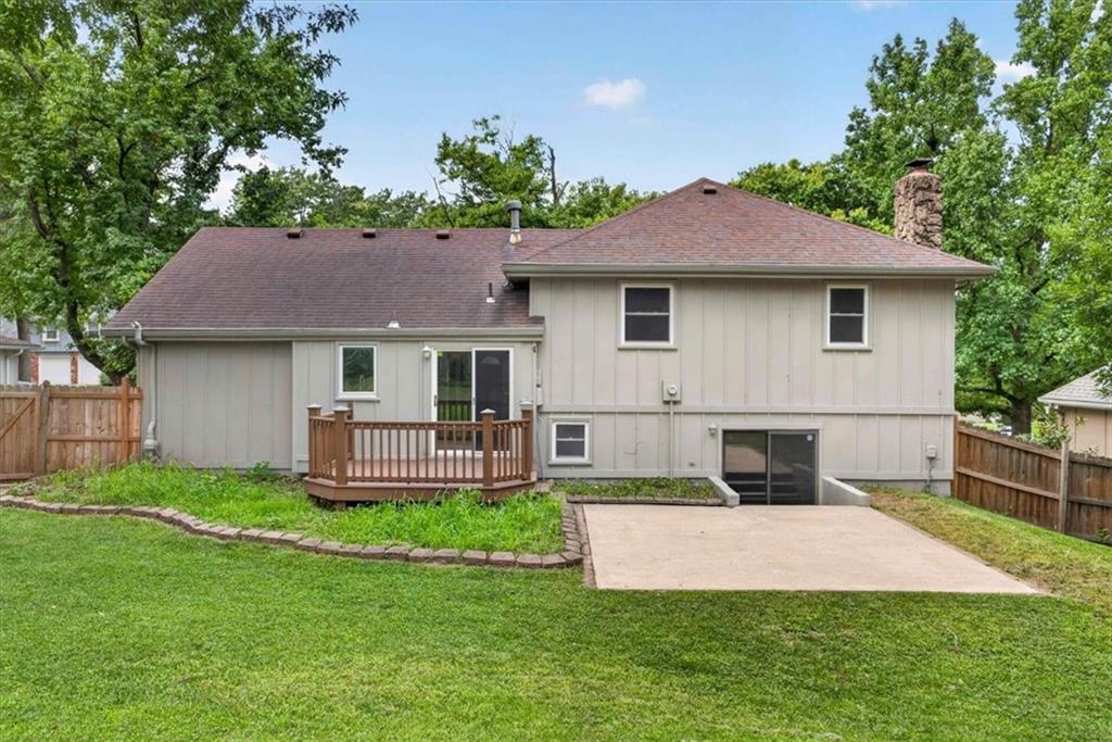 8107 Noland Road Property Photo 40