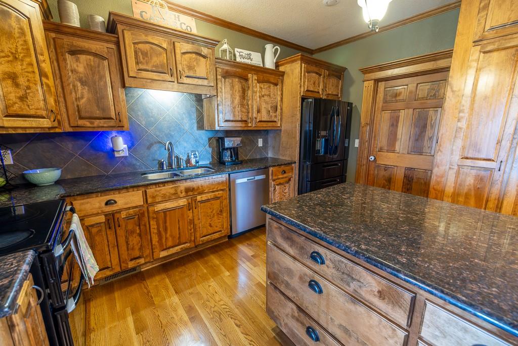 10791 Ne State Route D Highway Property Photo 39
