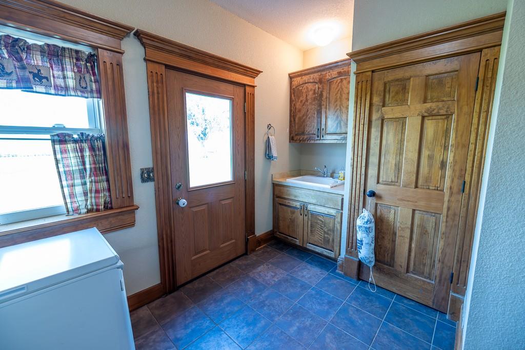 10791 Ne State Route D Highway Property Photo 43