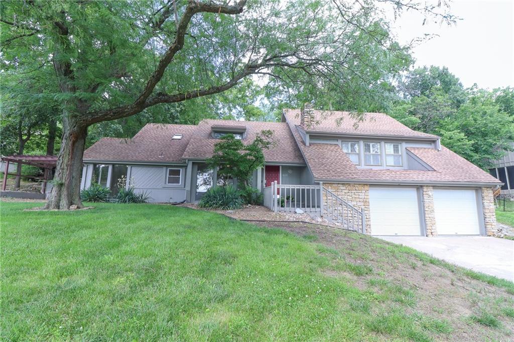 16015 Meadow Lane Property Photo 1