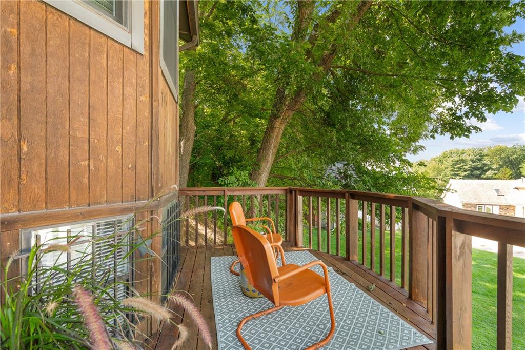 5724 Miami Avenue Property Photo 33