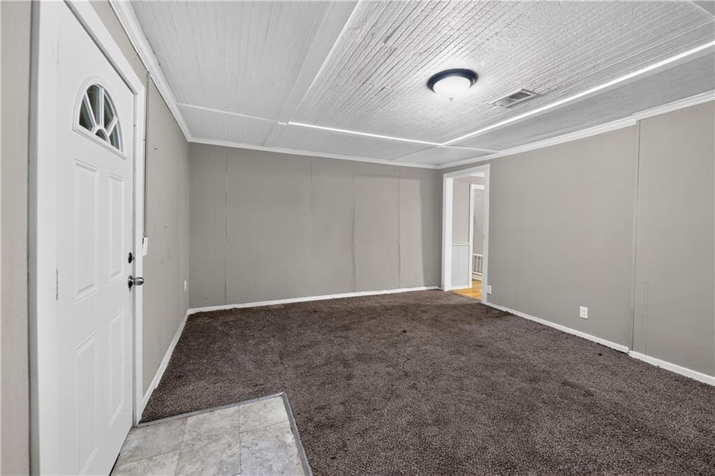 530 S Willow Avenue Property Photo 3
