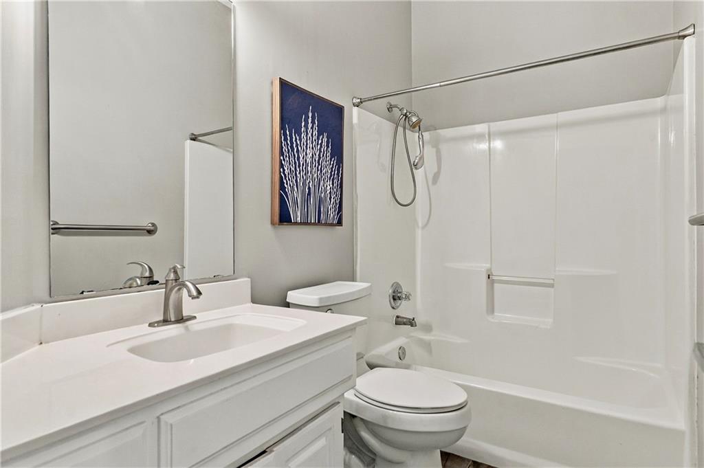 16412 W 157th Terrace Property Photo 15
