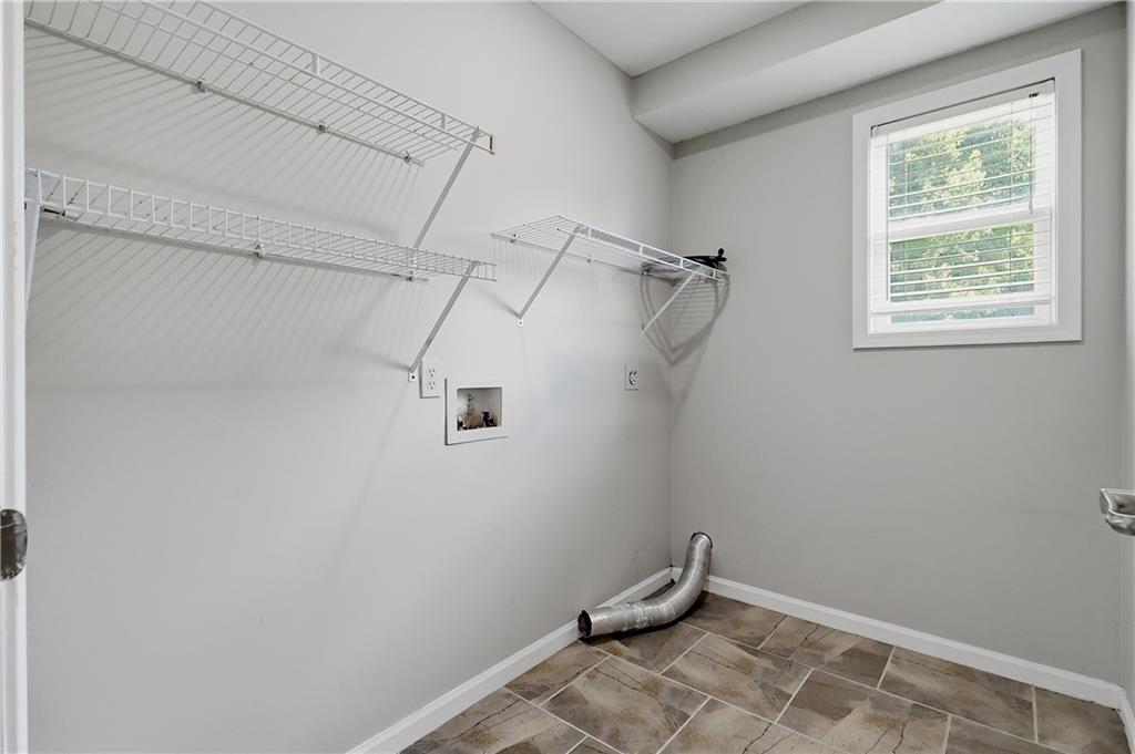 16412 W 157th Terrace Property Photo 33