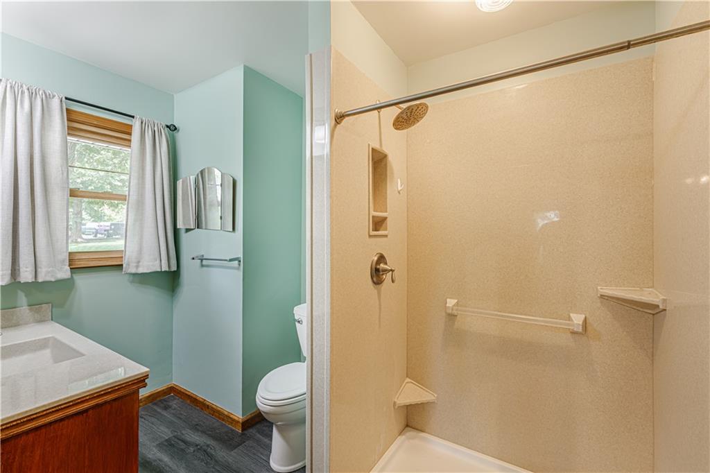 700 S Alexander Road Property Photo 34