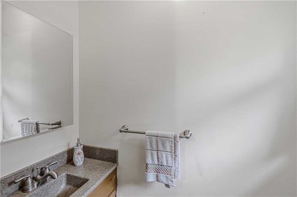 700 S Alexander Road Property Photo 43