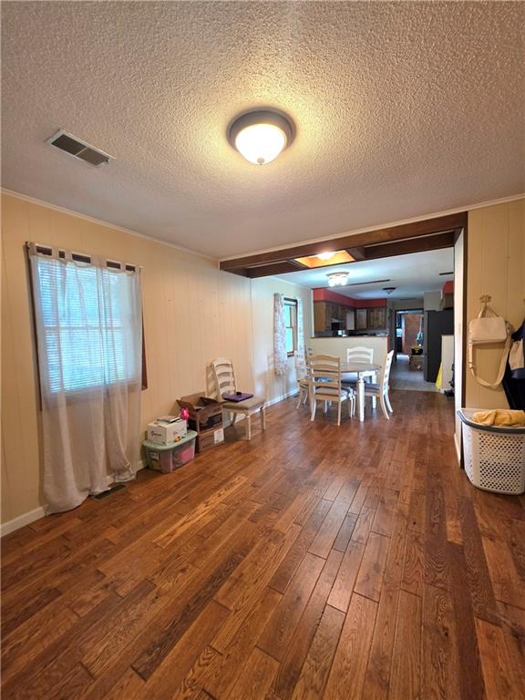 706 W Benton Street Property Photo 6