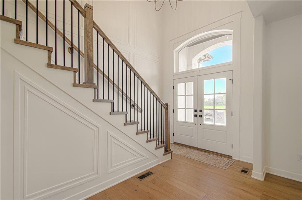 2308 Foxtail Drive Property Photo 4
