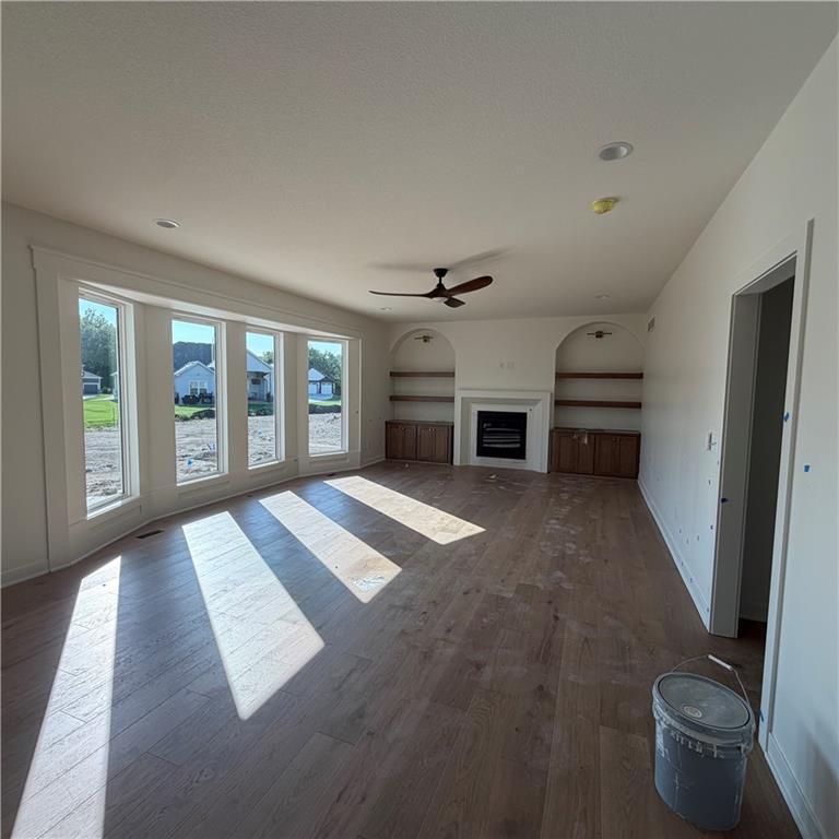 2308 Foxtail Drive Property Photo 5